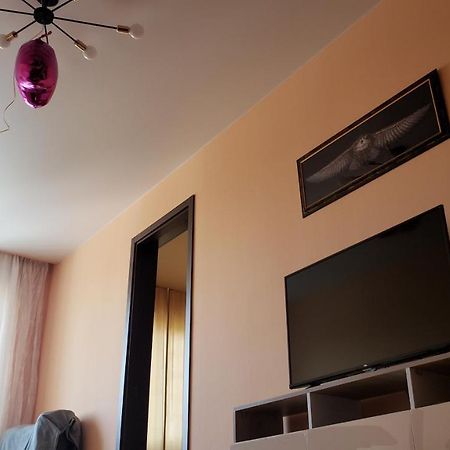 Lovely Apartment Tbilisi Exterior photo