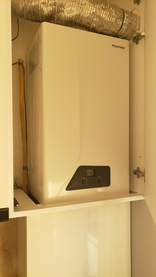 Lovely Apartment Tbilisi Exterior photo